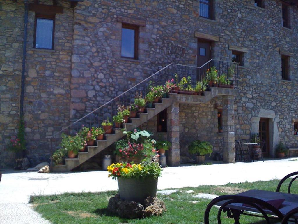 Hotel Els Torrents Bellver De Cerdanya Exterior foto